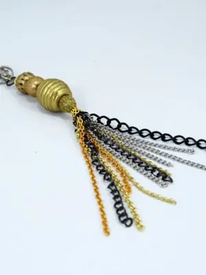 Llavero con lluvia de cadenas