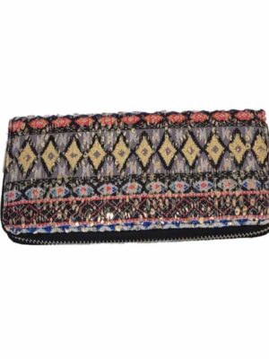 Billetera de calidad bordada