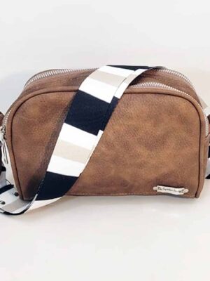 Bandolera de cuero sintético - 22x15x9 - Marca SETIEMBRE - Forrada - HABANO