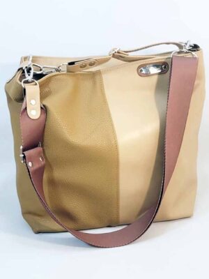 Bolso de cuero sintético 30x30x15 - Marca SETIEMBRE - Forrada - ARENA
