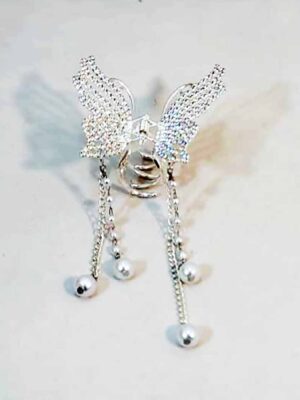 Cocodrilo metálico mariposa con strass y perlas