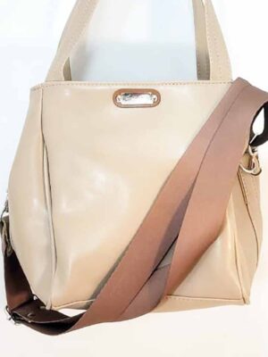 Bandolera cartera de cuero sintético - 25x25x18 - Marca SETIEMBRE - ARENA