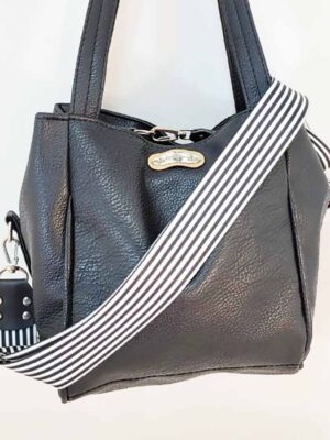 Bandolera cartera de cuero sintético - 25x25x18 - Marca SETIEMBRE - NEGRO